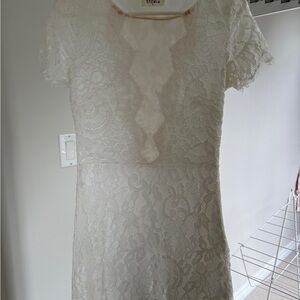 Storia Cream Lace Long Sleeve Dress